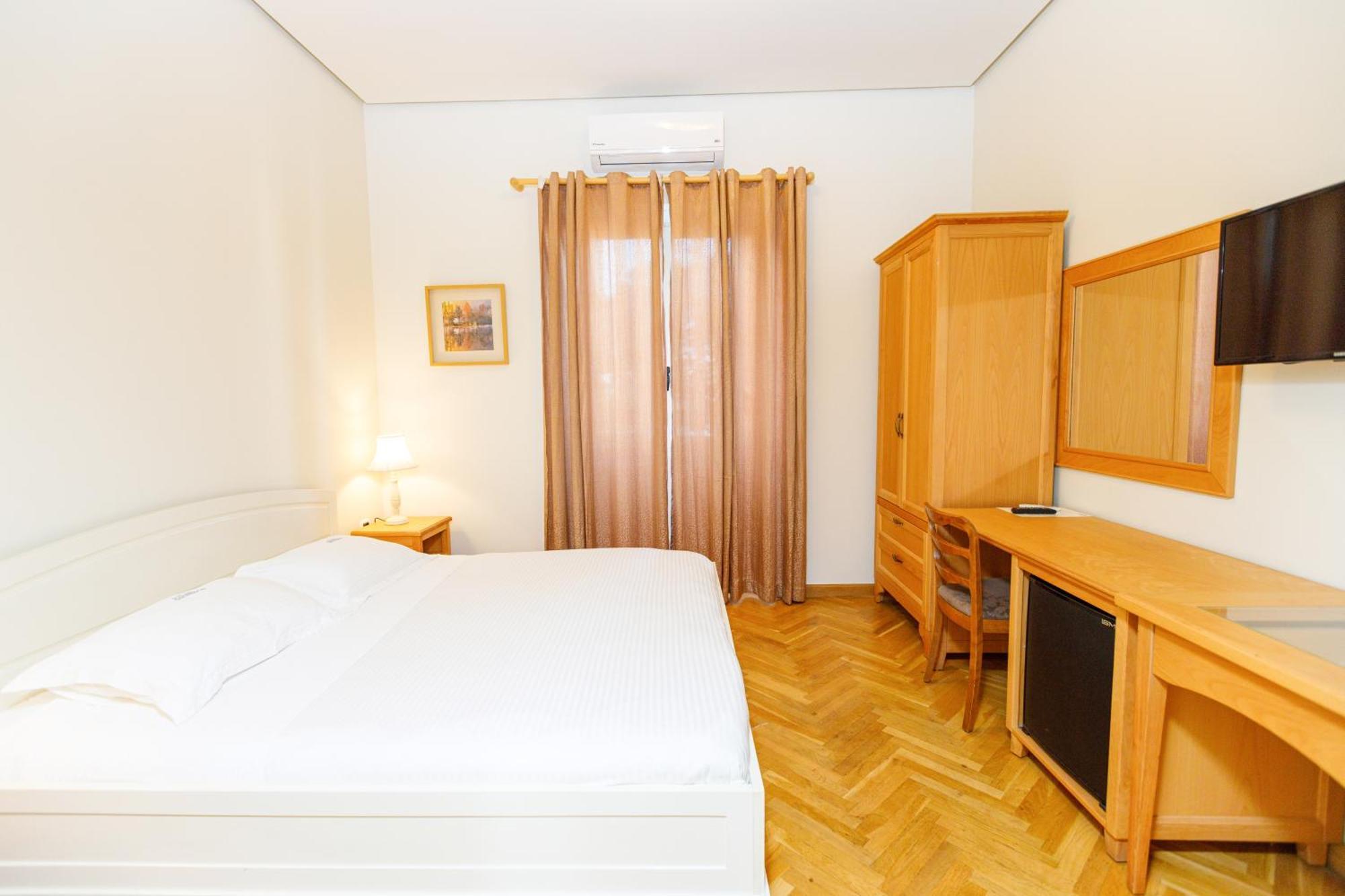 Le Palazzine Hotel Влёра Экстерьер фото